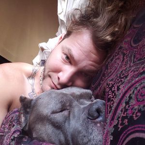 Meet your Posher, Dustin